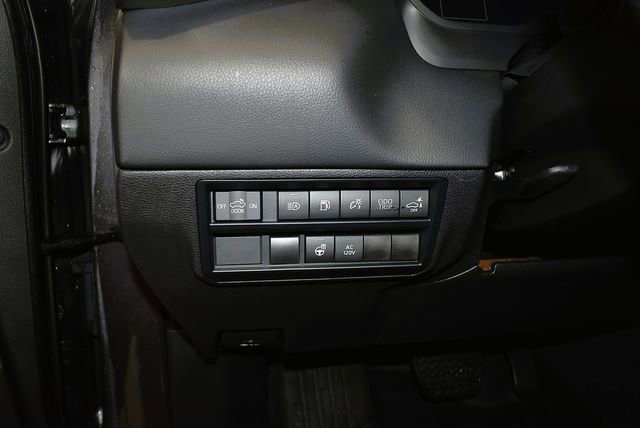2024 Toyota Tundra Limited - Photo 9