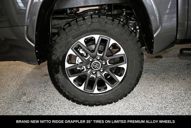 2024 Toyota Tundra Limited - Photo 32