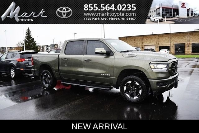 2020 RAM 1500 Big Horn/Lone Star 4x4 Crew Cab 5'7's photo
