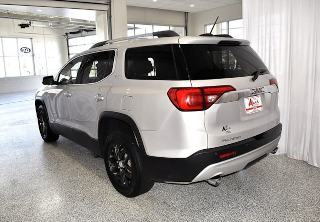 Used 2019 GMC Acadia SLT All Wheel Drive Sport Utility