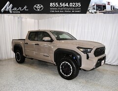 2026 Toyota Tacoma TRD Off-Road Truck Double Cab T1233