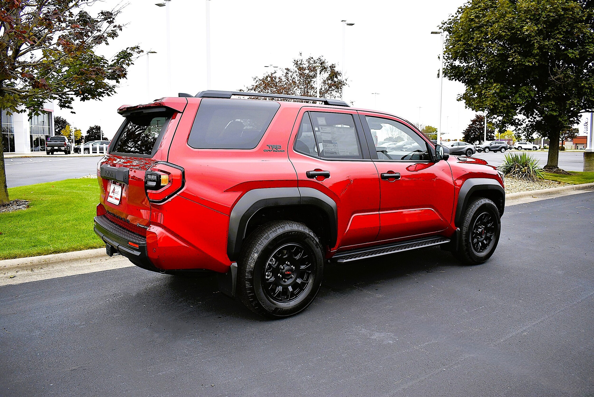2025 Toyota 4Runner TRD Off-Road Premium photo 3