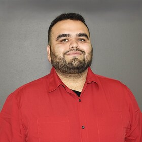 Staff member Diego D from f0ea949ce919
