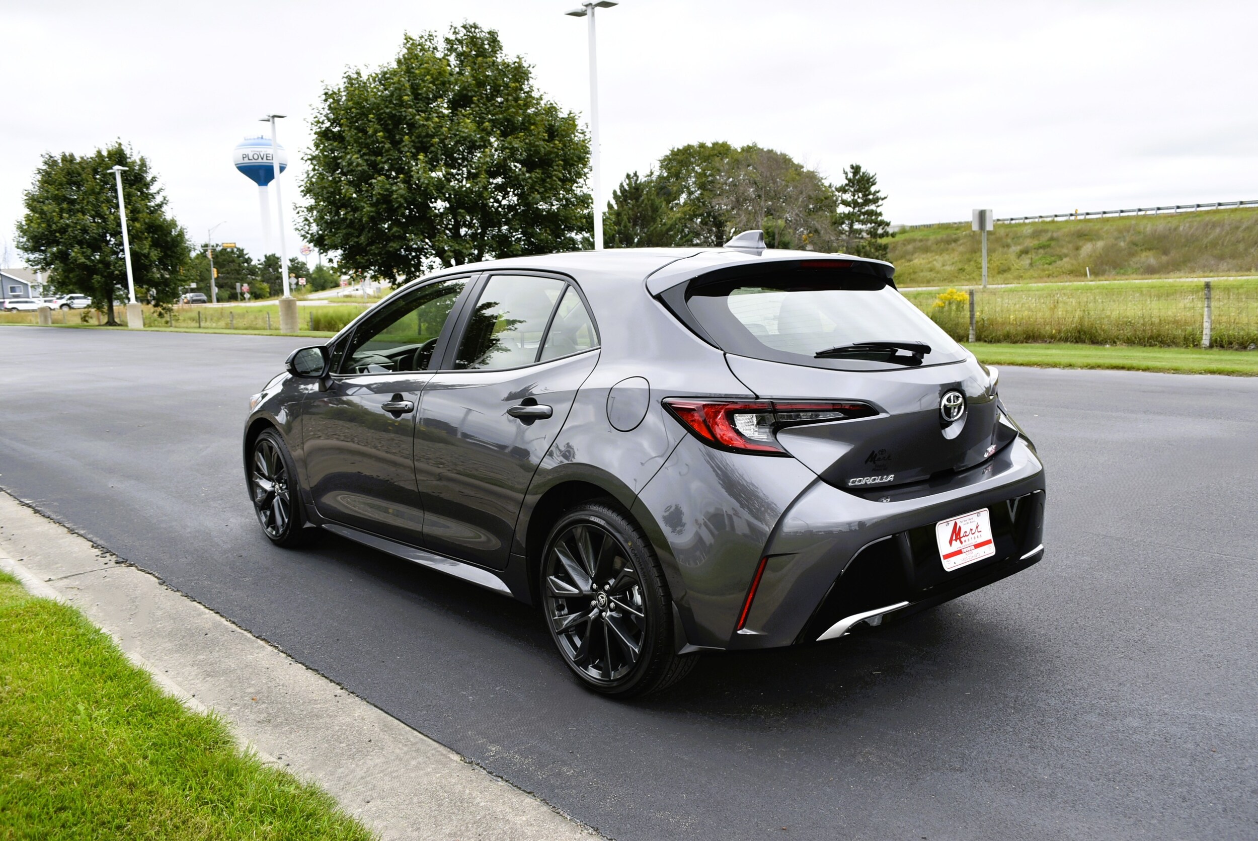 2025 Toyota Corolla XSE photo 4