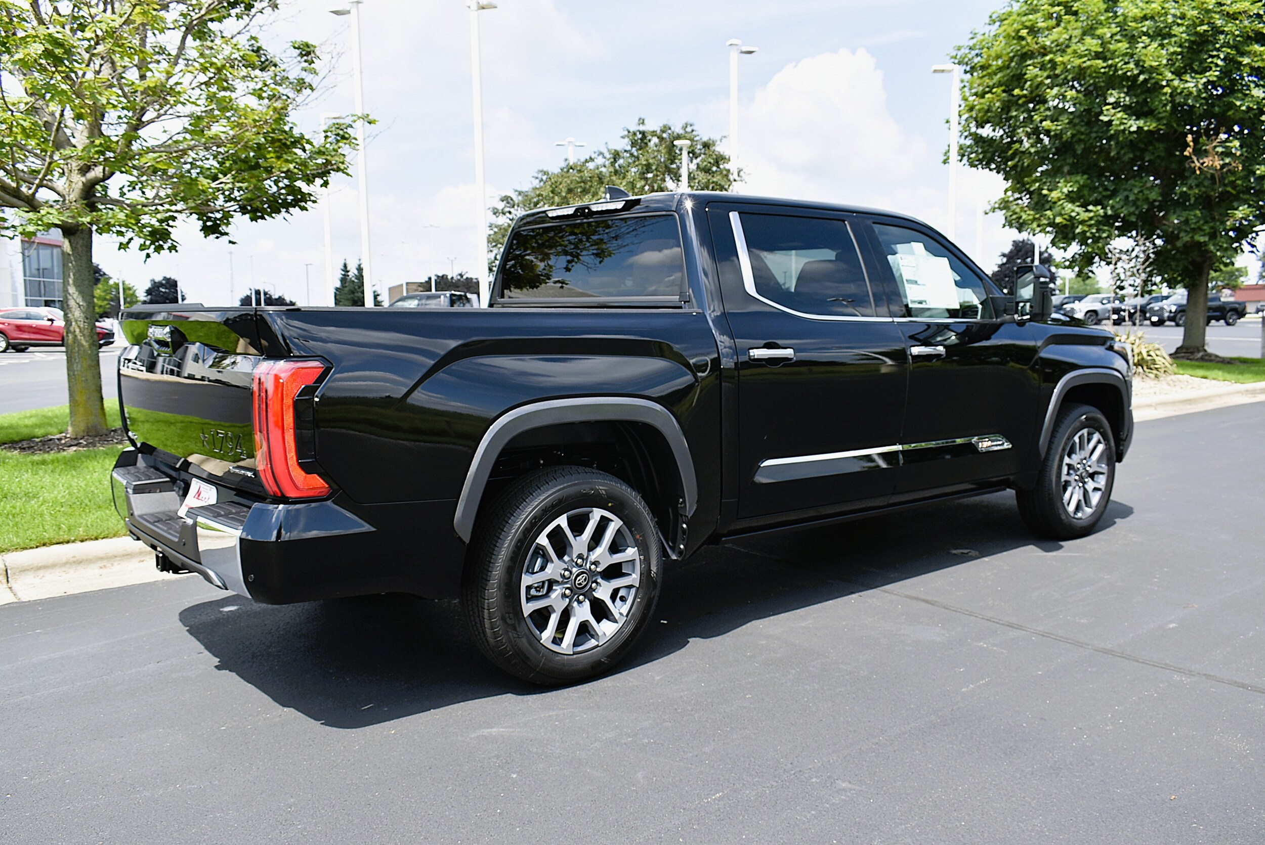 2025 Toyota Tundra 1794 Edition photo 2