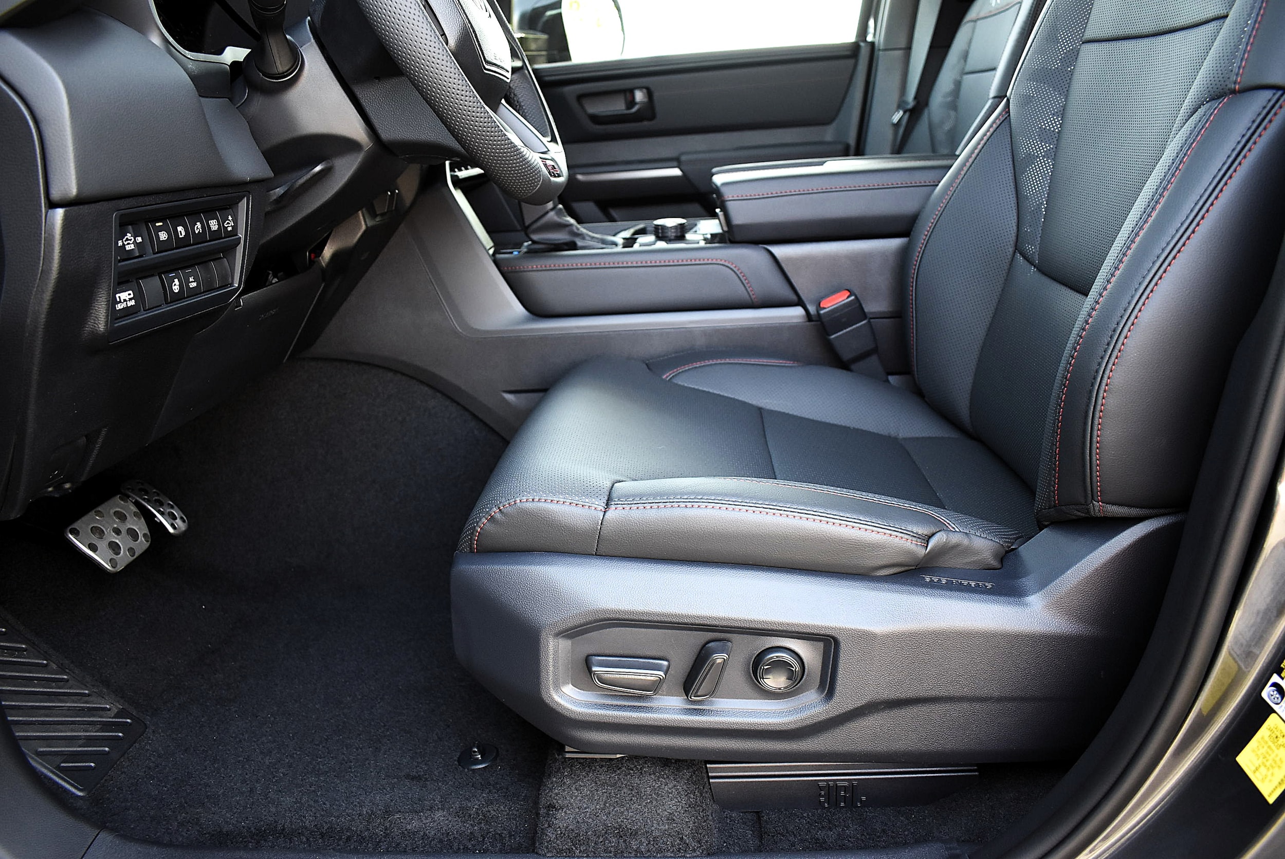 2026 Toyota Tundra TRD Pro - Photo 11