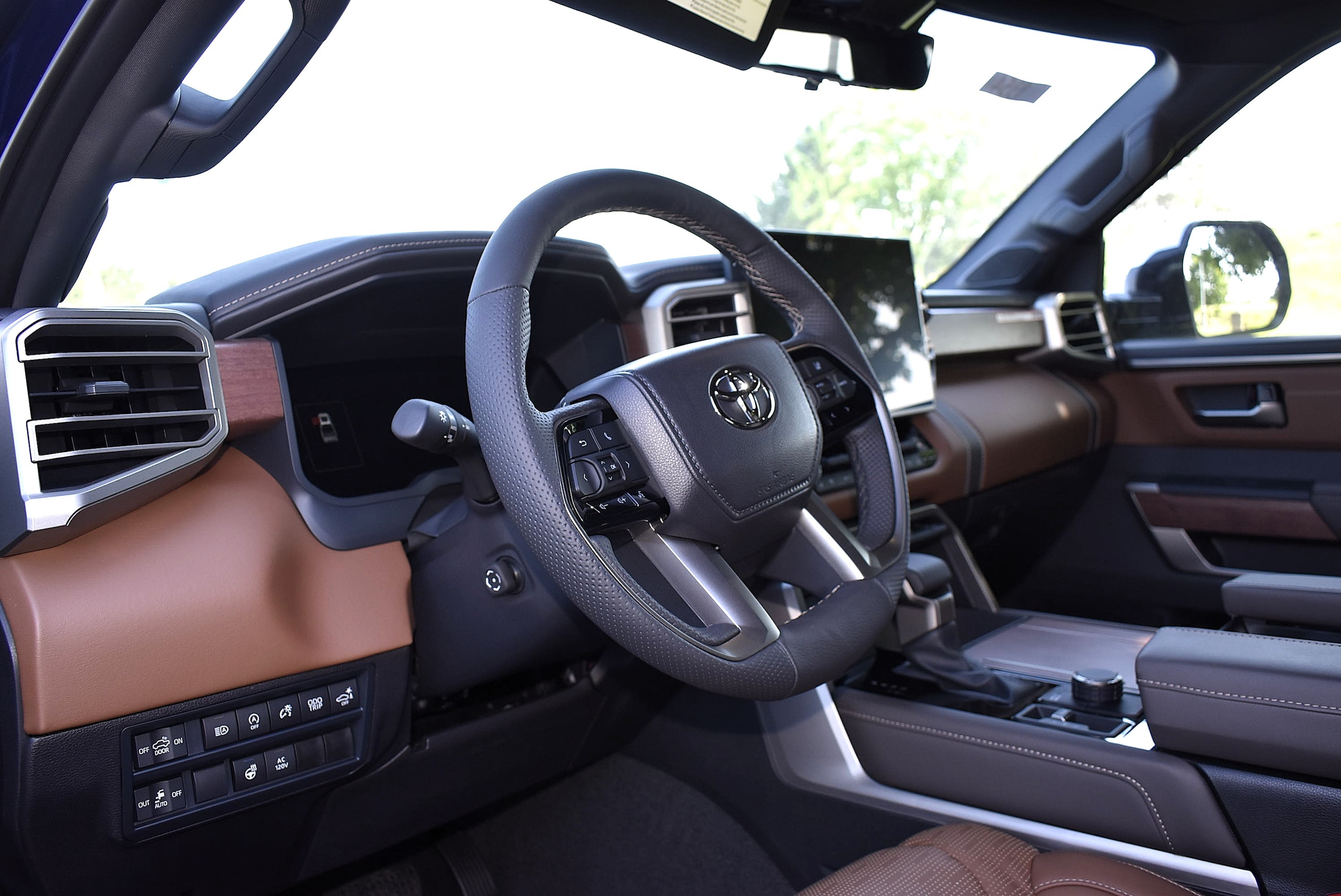 2026 Toyota Tundra 1794 Edition - Photo 9