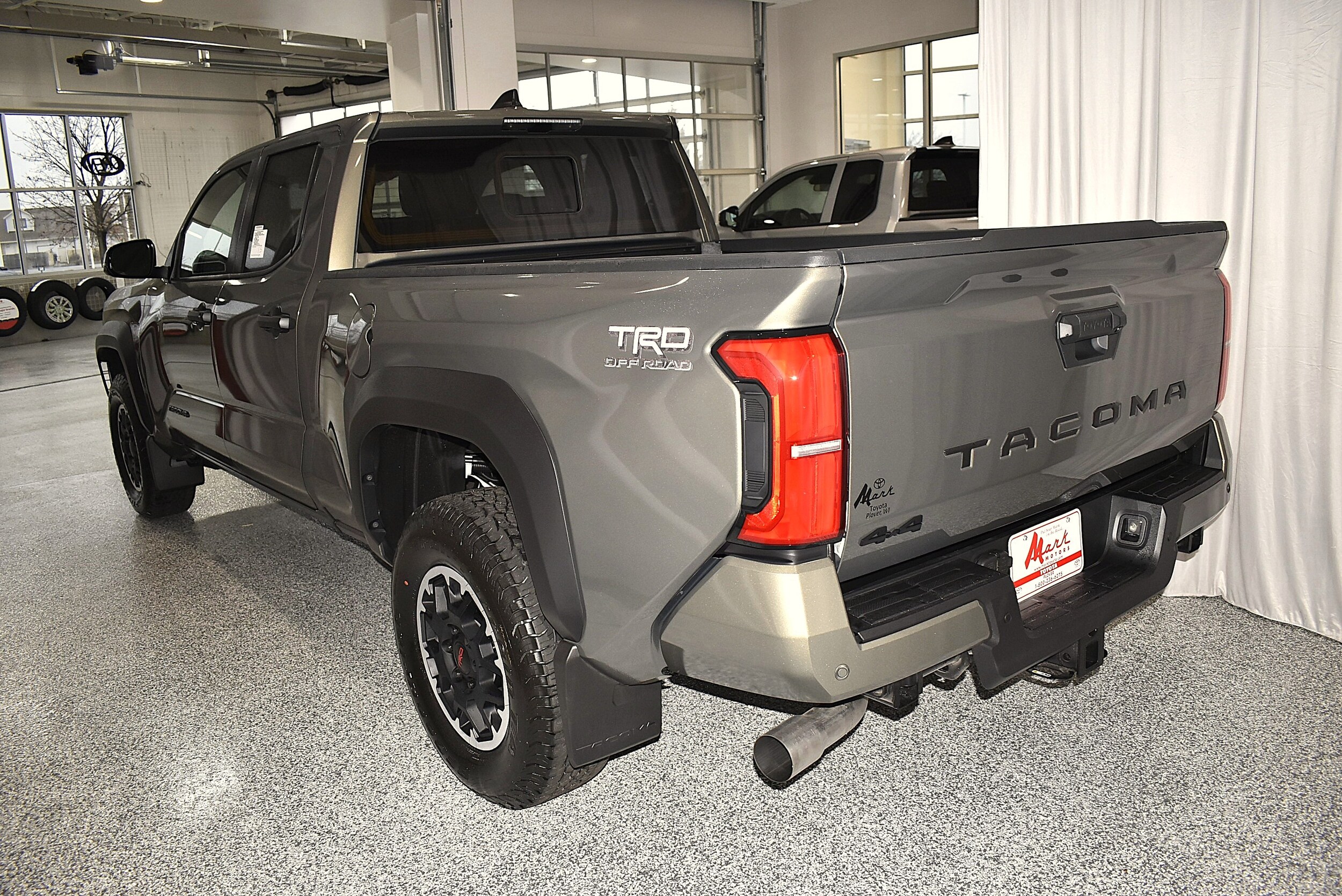 2025 Toyota Tacoma TRD Off-Road Double Cab photo 4