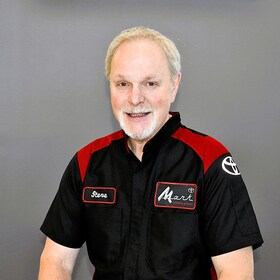 Staff member Steve P from f0ea949ce919