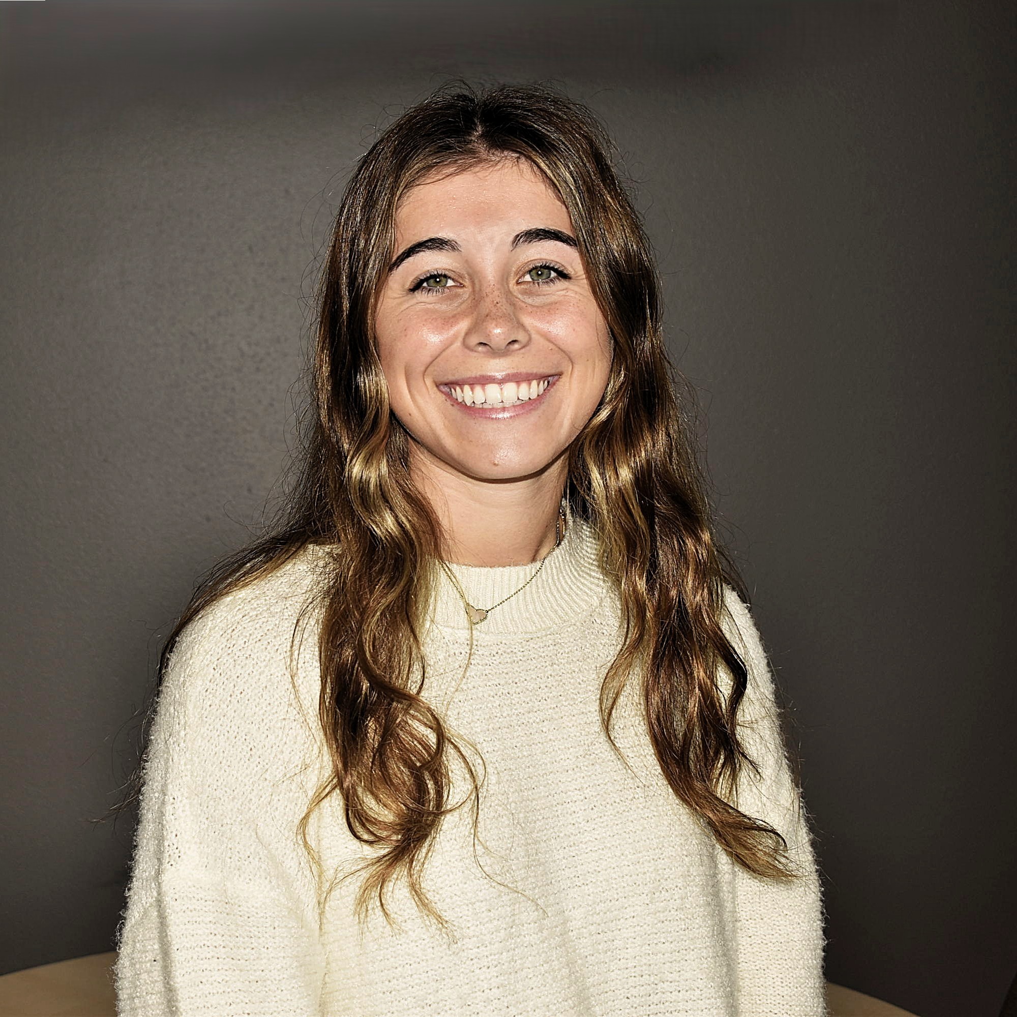 Staff member Ella S from 858a51693623