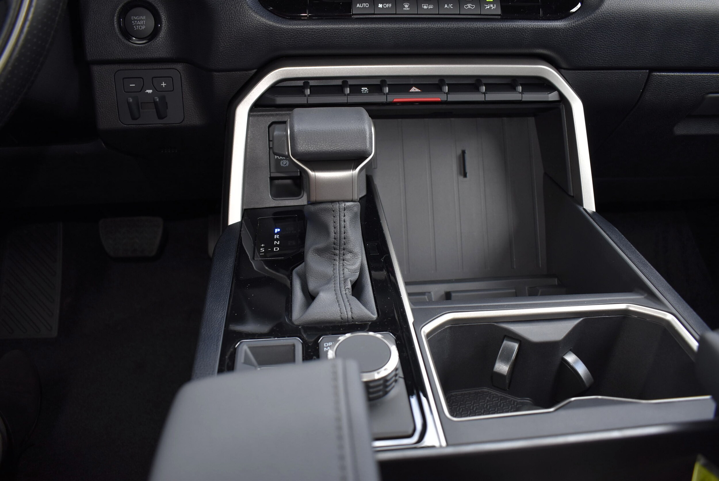2026 Toyota Tundra SR5 - Photo 19