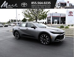 New 2026 Toyota Crown Platinum Sedan T1289 Plover, WI
