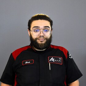 Staff member Shai S from f0ea949ce919