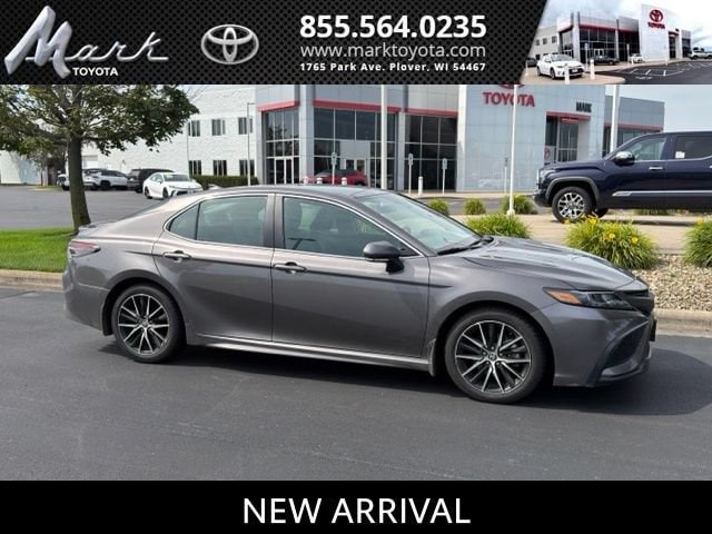 2024 Toyota Camry Sedan 