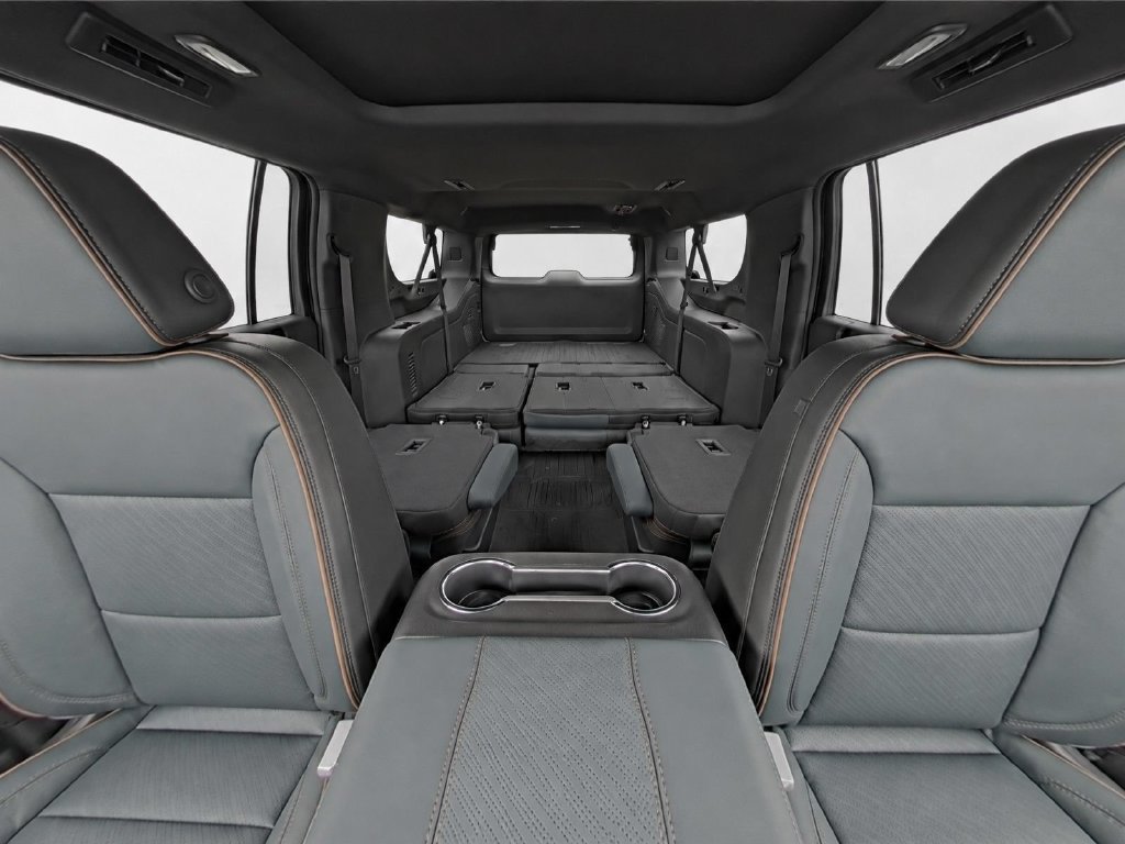 2027 GMC Yukon XL AT4 - Photo 14