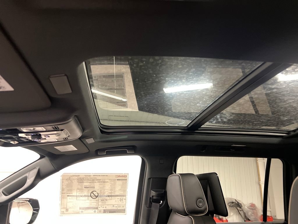 2026 GMC Yukon XL Elevation - Photo 28