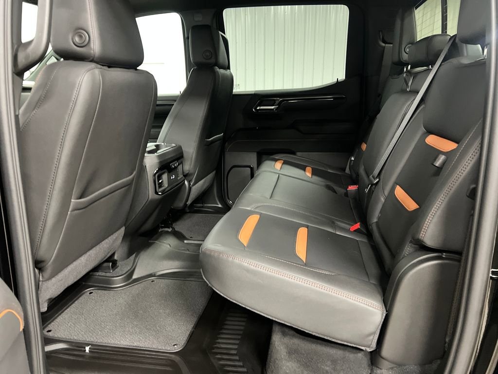 2026 GMC Sierra 1500 AT4 - Photo 13