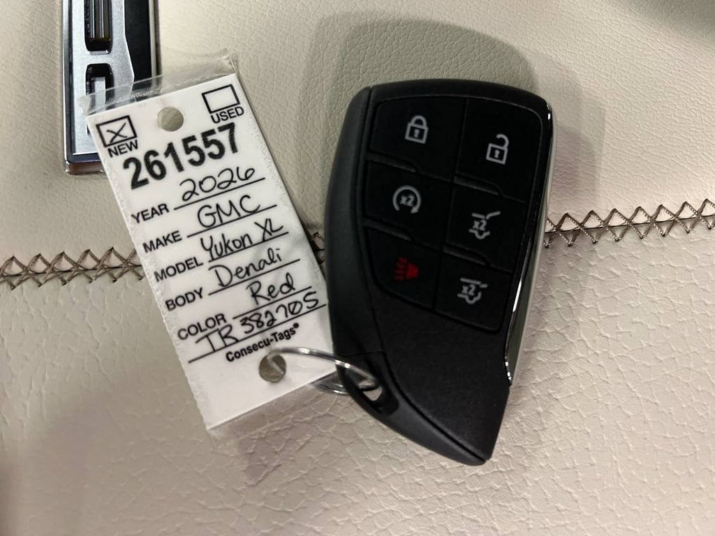 2026 GMC Yukon XL Denali - Photo 30