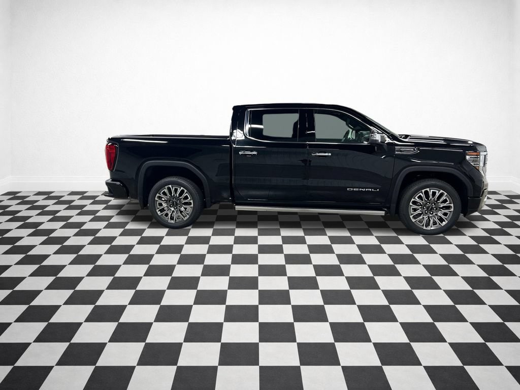 2026 GMC Sierra 1500 Denali Ultimate - Photo 2