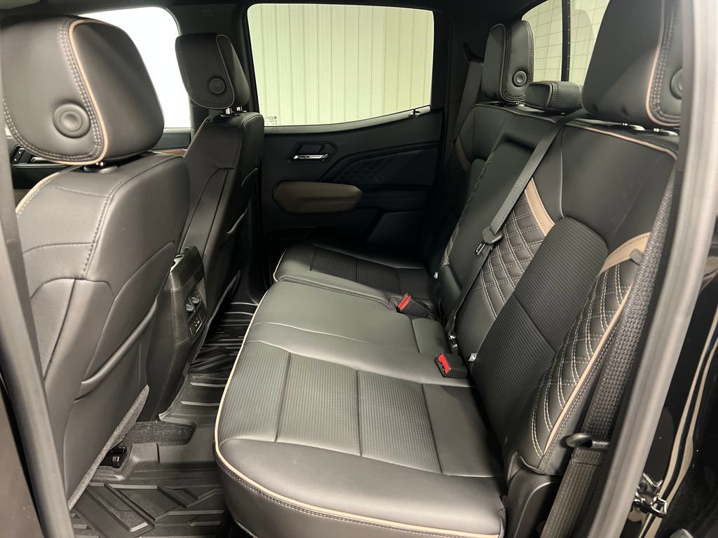 2026 GMC Canyon Denali - Photo 14