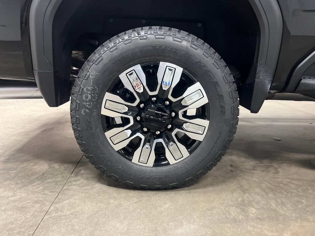 2026 GMC Sierra 2500HD Denali - Photo 10