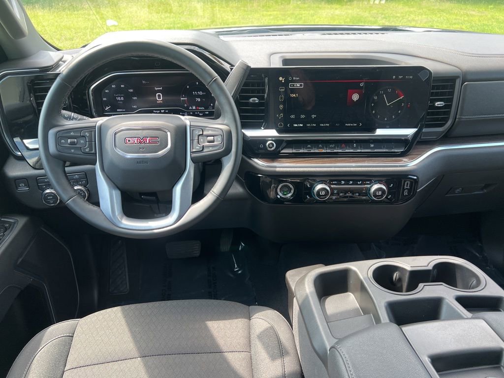 2024 GMC Sierra 1500 Elevation - Photo 13