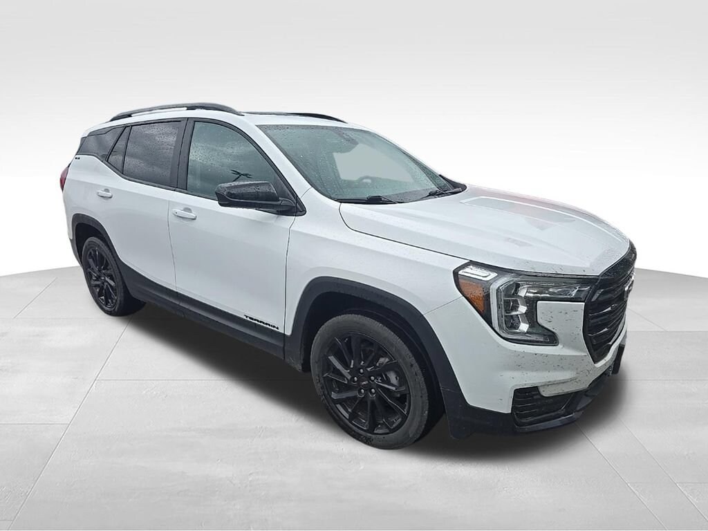 Used 2024 GMC Terrain SLE SUV