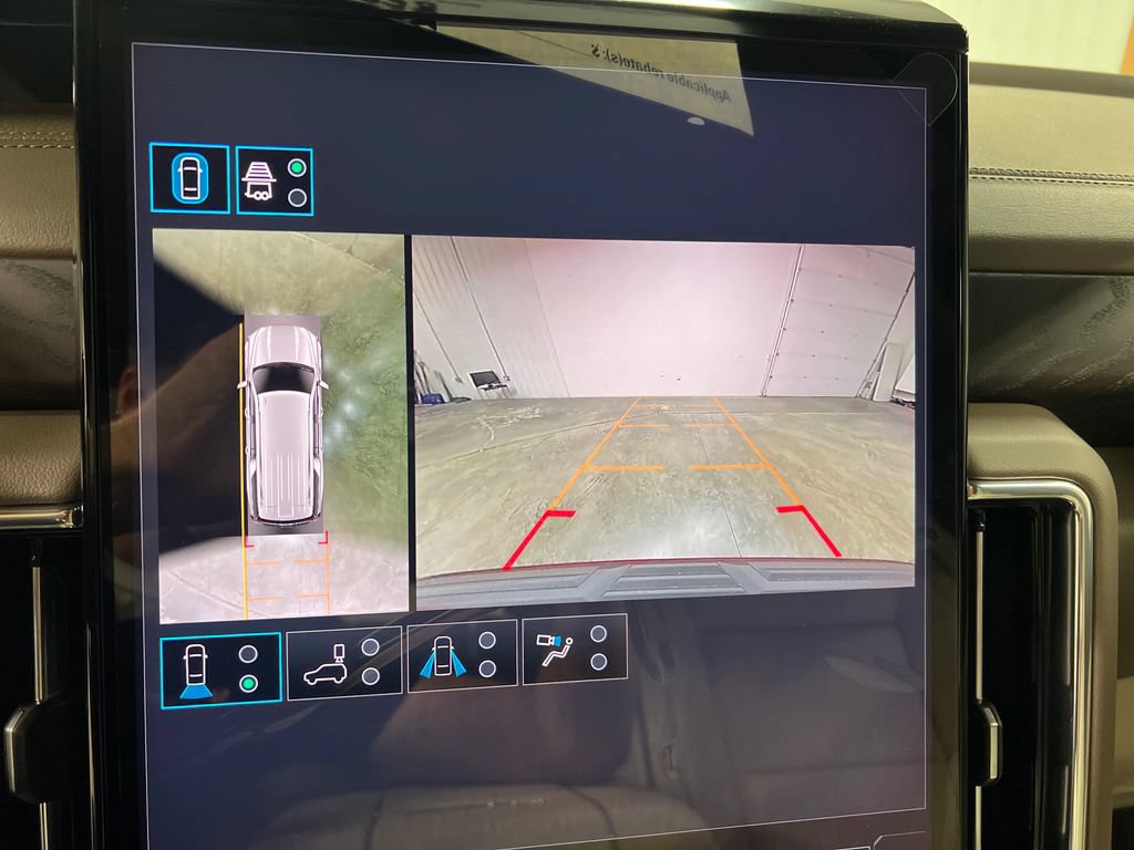 2026 GMC Yukon XL Denali - Photo 25