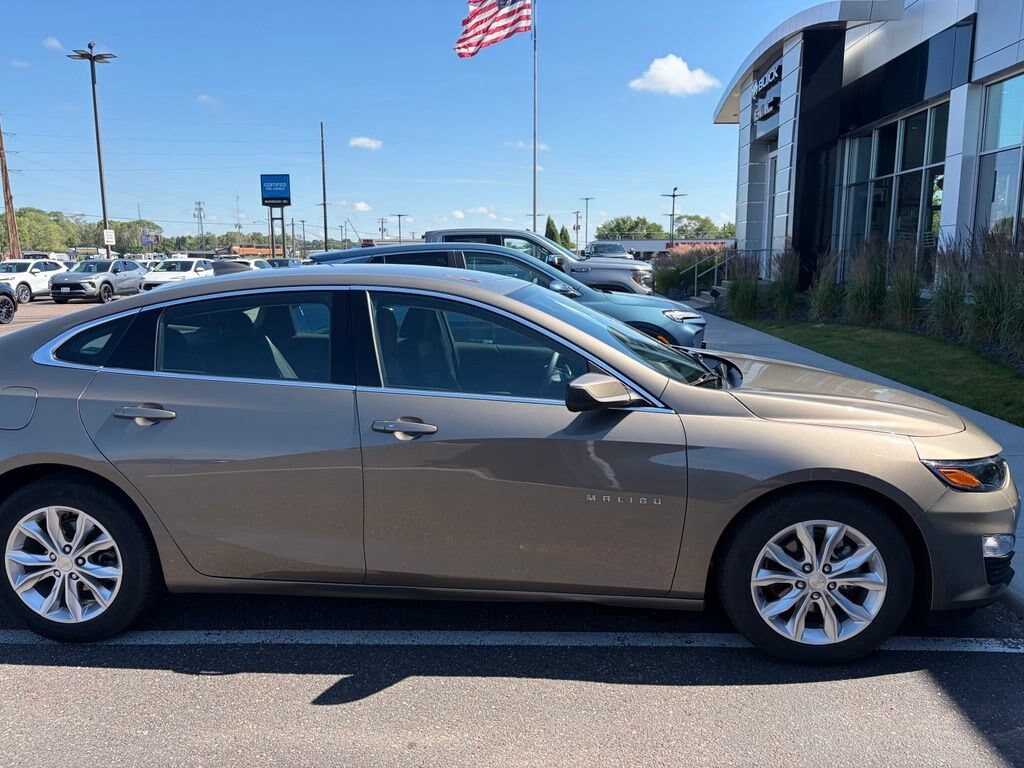 Used 2020 Chevrolet Malibu LT Car