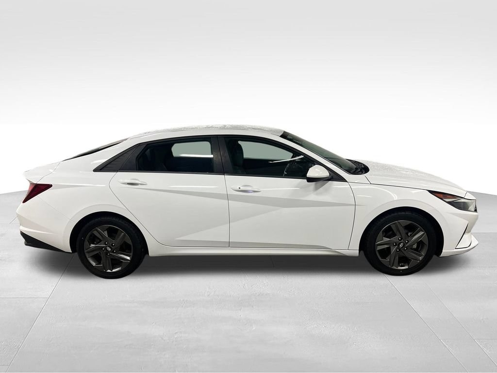 Used 2023 Hyundai Elantra SEL Sedan