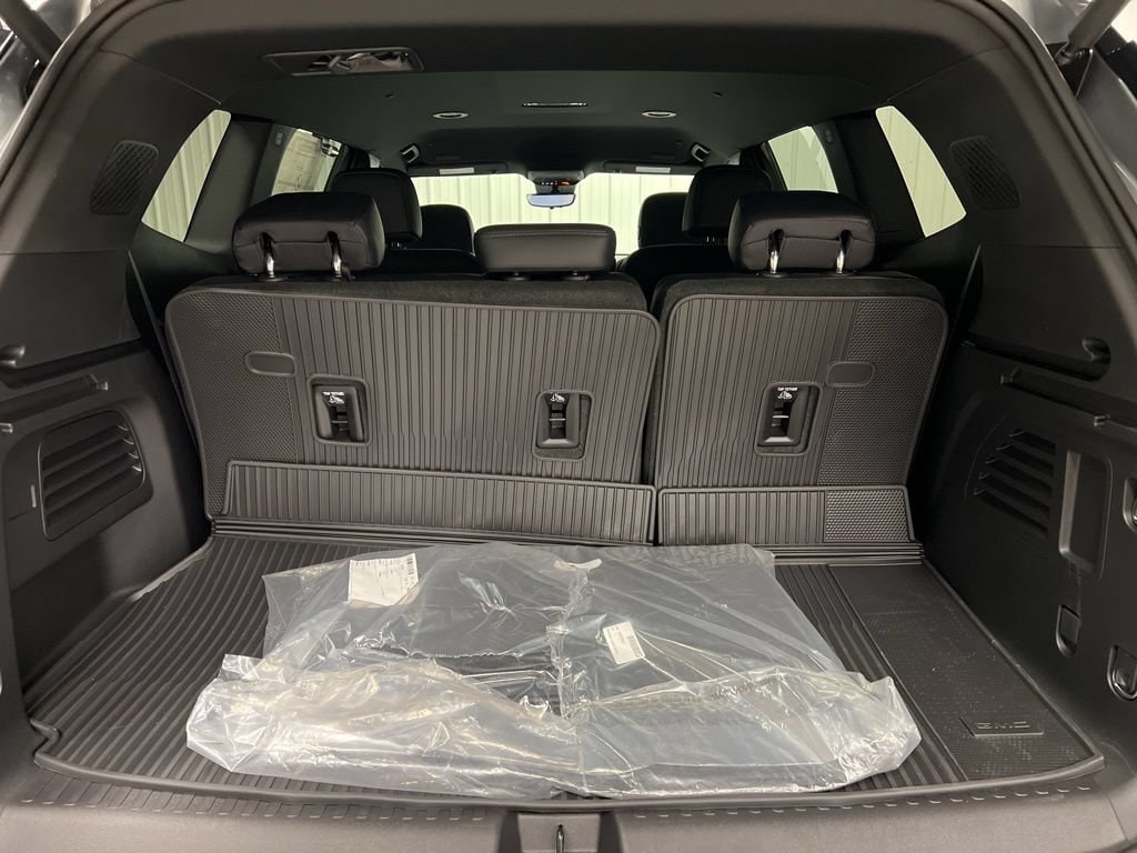 2026 GMC Acadia Elevation - Photo 7