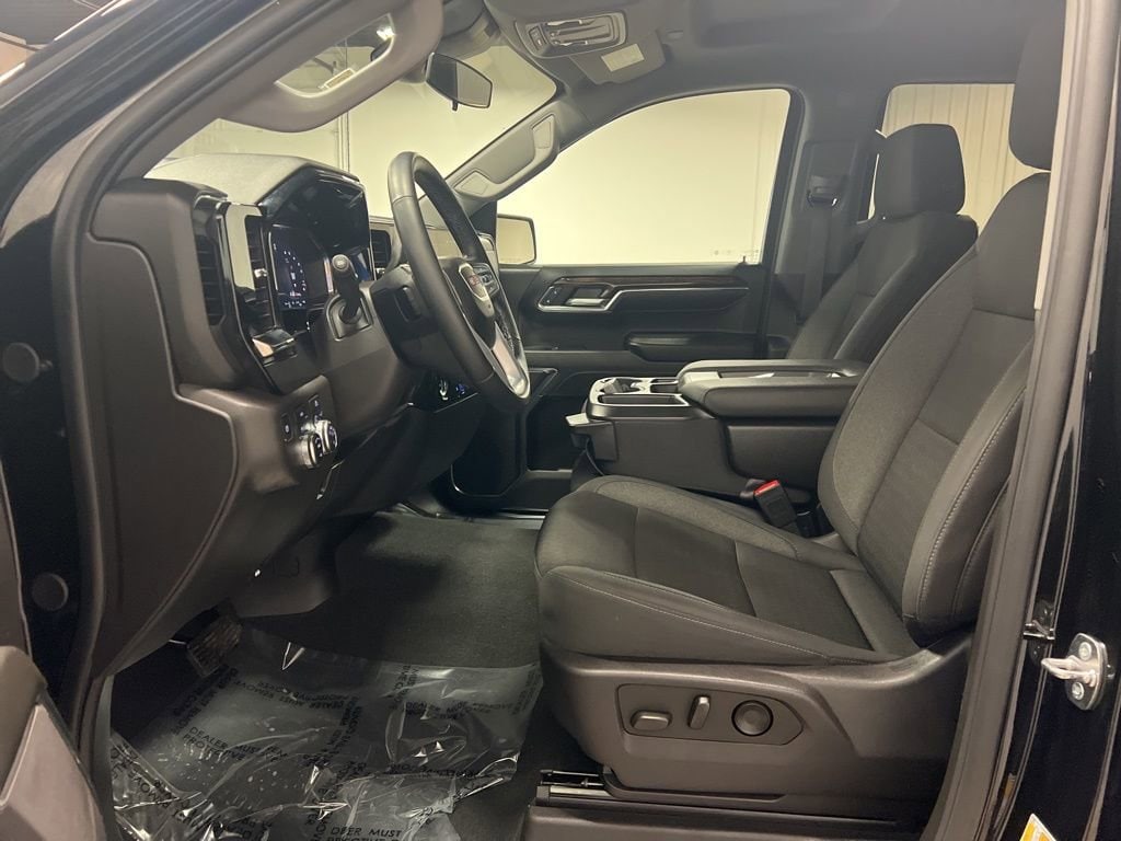 2024 GMC Sierra 1500 Elevation - Photo 9