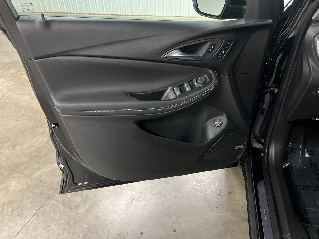 2026 Buick Encore GX Avenir - Photo 15
