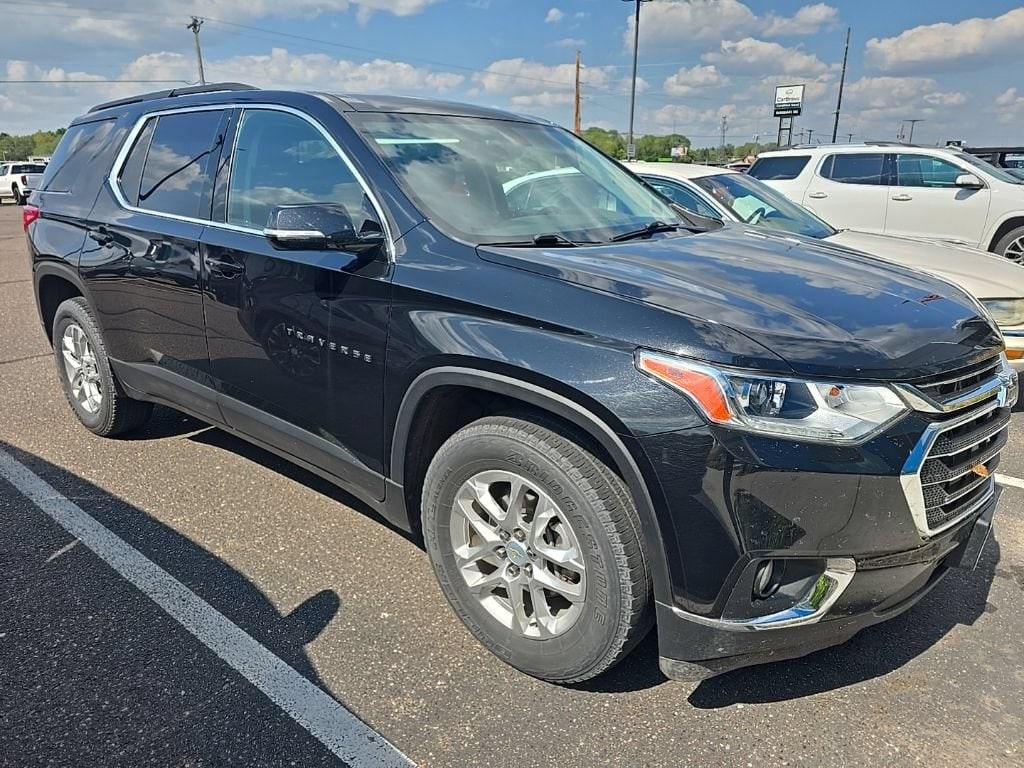 Used 2019 Chevrolet Traverse LT Cloth SUV