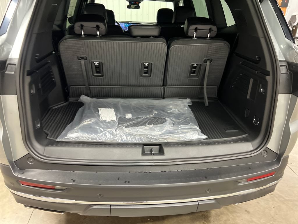 2026 Buick Enclave Preferred - Photo 11