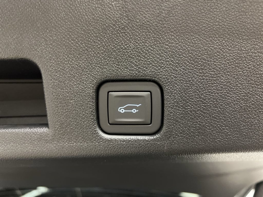2026 GMC Acadia Elevation - Photo 8