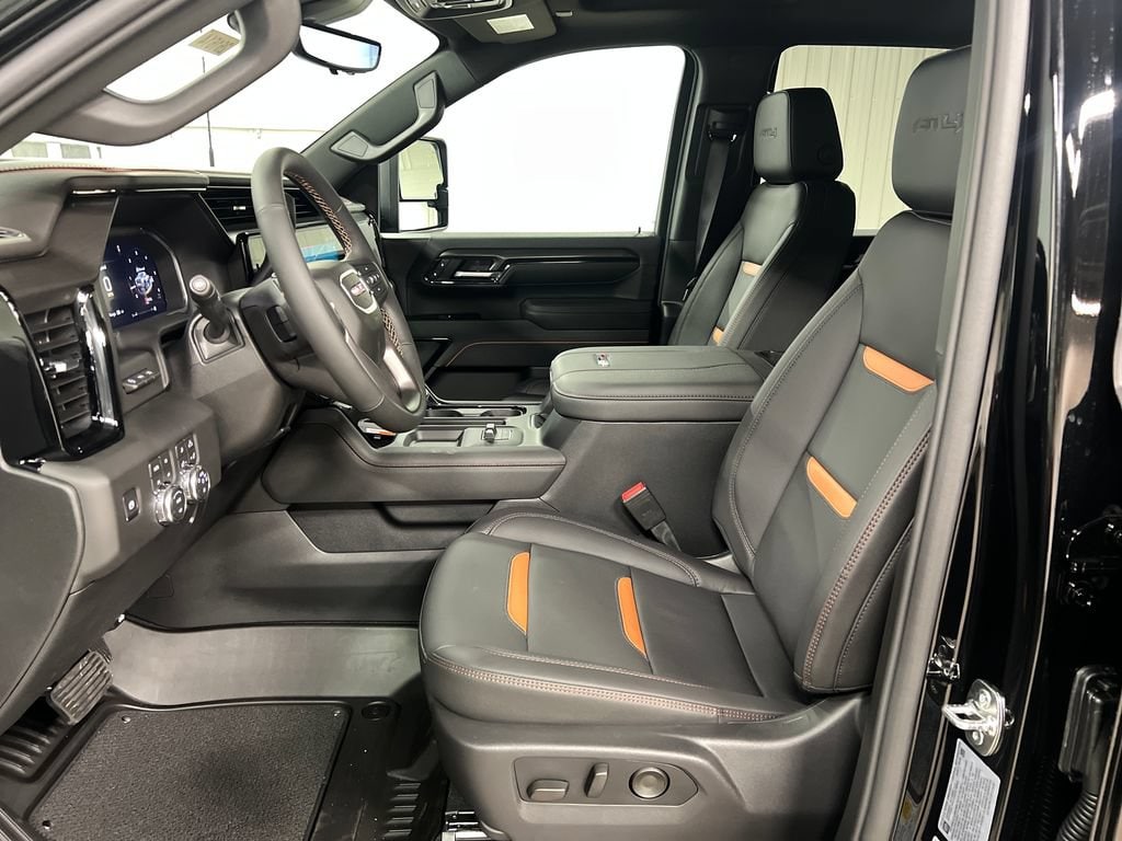2026 GMC Sierra 2500HD AT4 - Photo 12