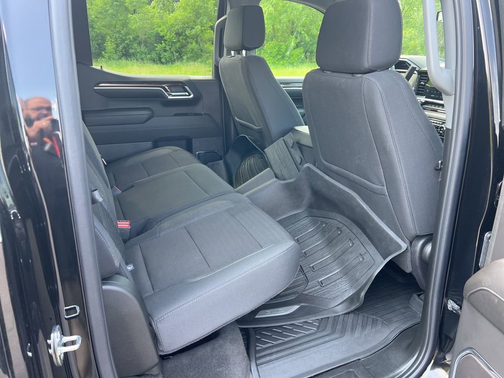 2024 GMC Sierra 1500 Elevation - Photo 11