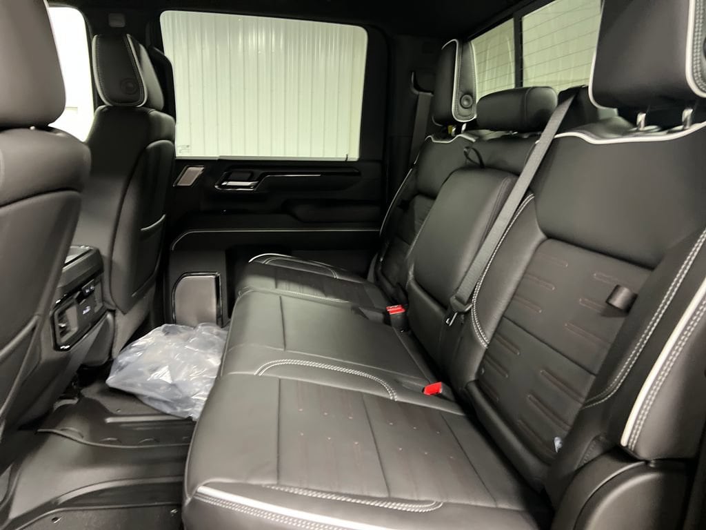 2026 GMC Sierra 2500HD AT4X - Photo 13