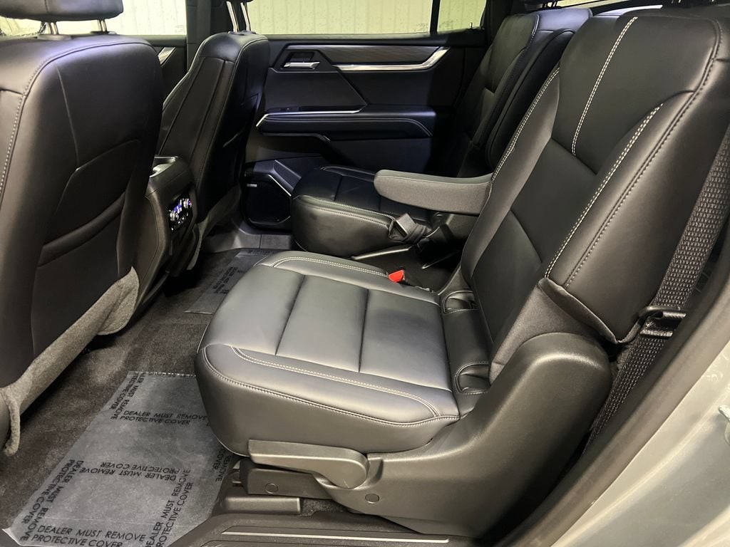 2026 GMC Acadia Elevation - Photo 14