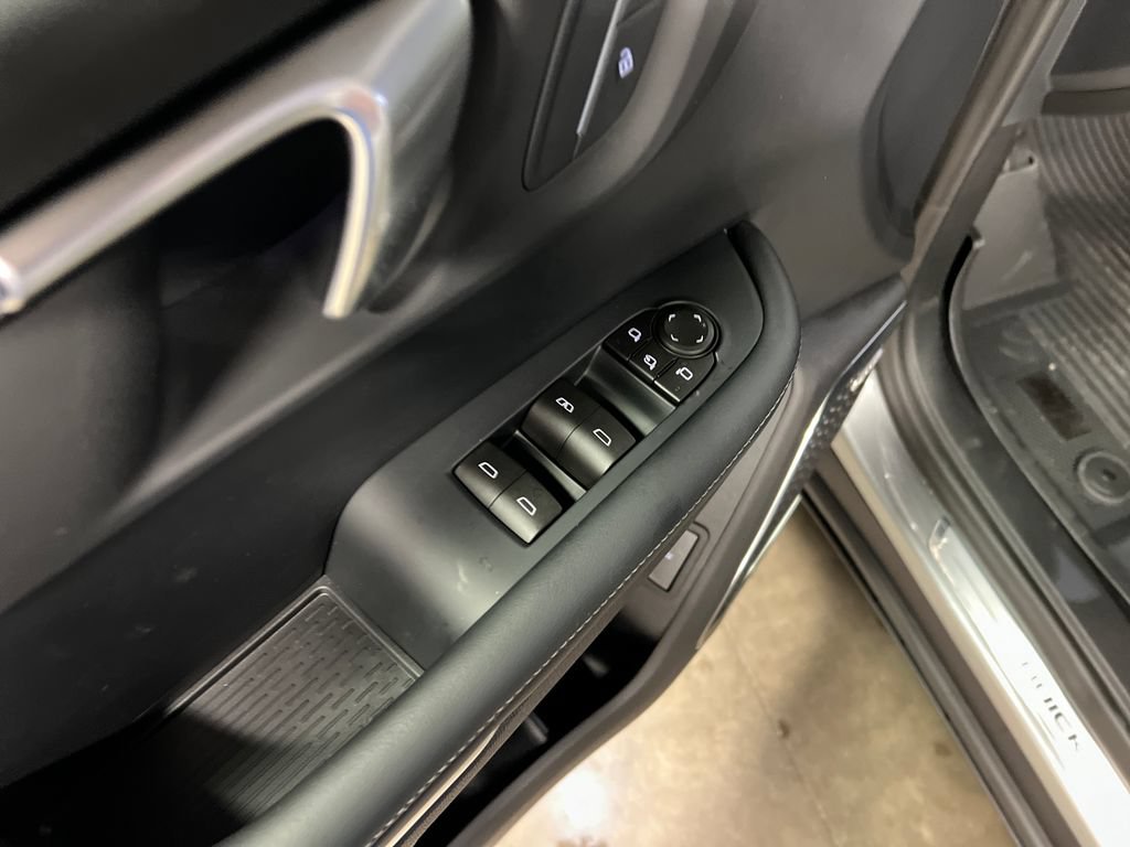 2026 Buick Enclave Preferred - Photo 16