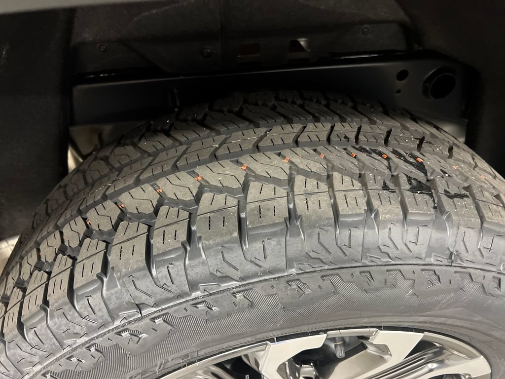 2026 GMC Canyon Denali - Photo 11