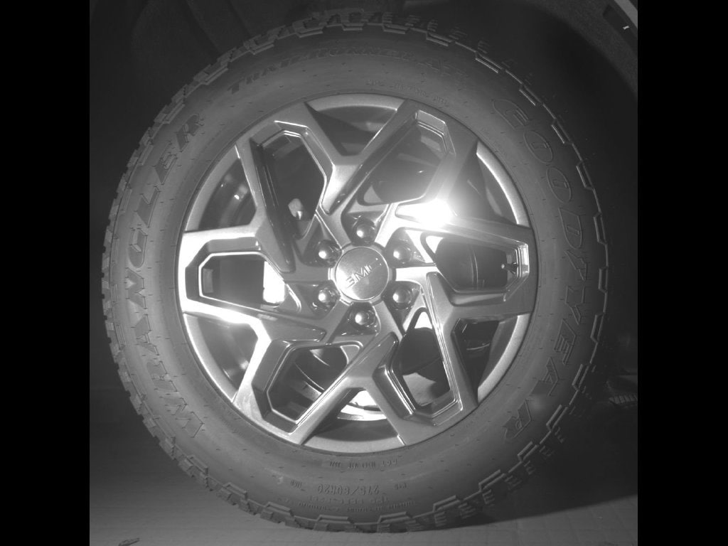 2026 GMC Sierra 1500 SLT - Photo 9