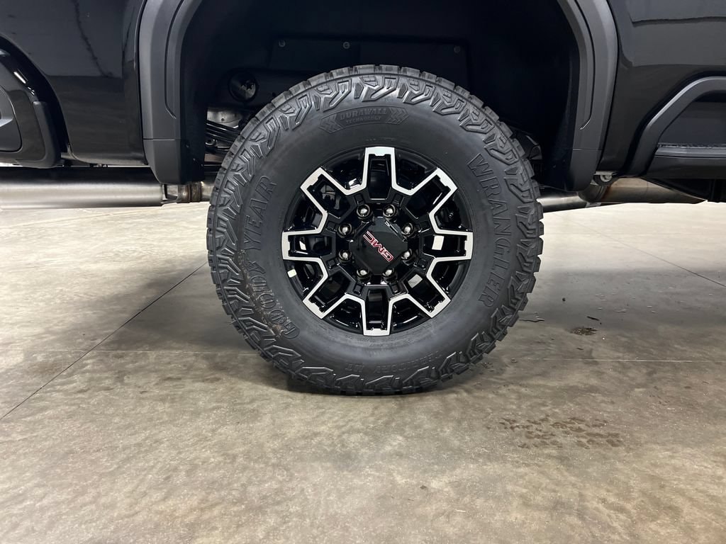 2026 GMC Sierra 2500HD AT4X - Photo 9