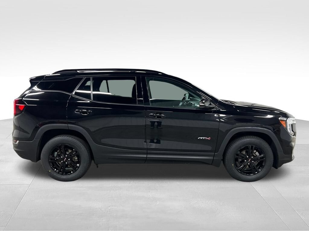 Used 2023 GMC Terrain AT4 SUV