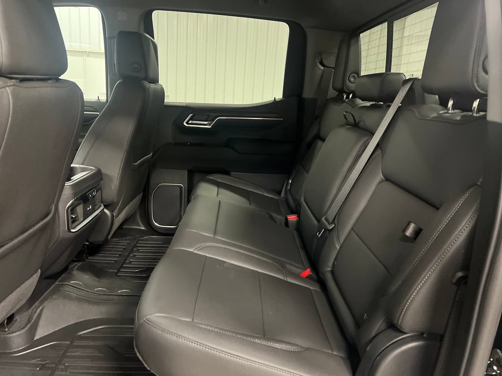 2026 GMC Sierra 1500 SLT - Photo 13