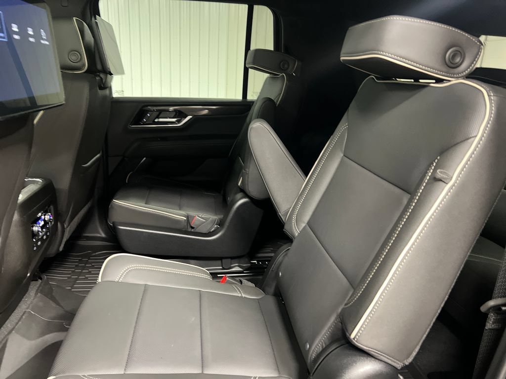 2026 GMC Yukon XL Elevation - Photo 13