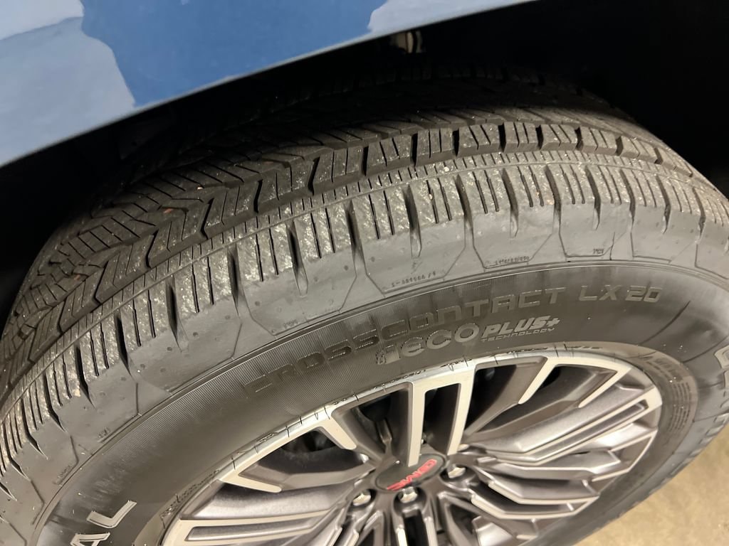 2026 GMC Yukon XL Elevation - Photo 10