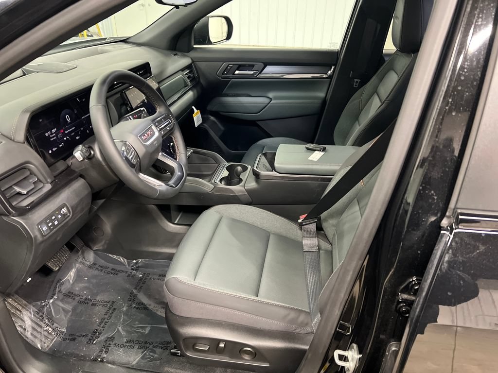 2026 GMC Terrain AT4 - Photo 13