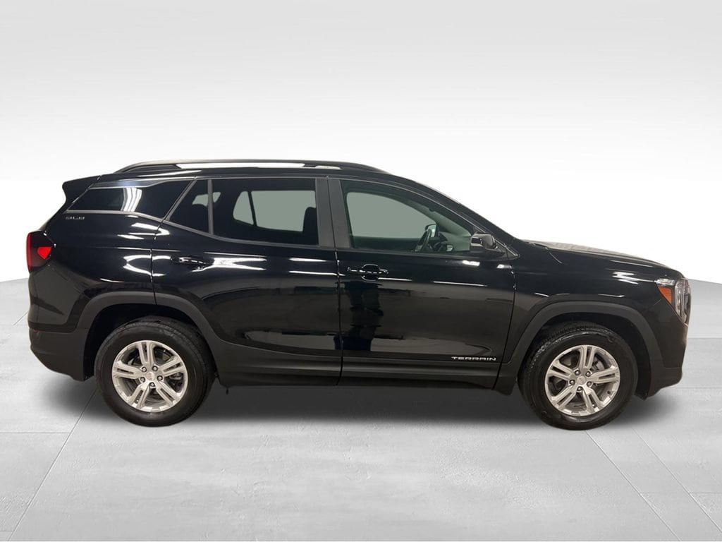 Used 2023 GMC Terrain SLE SUV